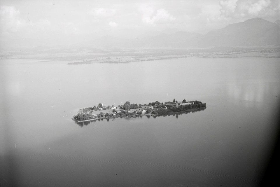 ETH-BIB-Insel im Chiemsee-Weitere-LBS MH02-37-0014