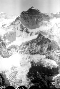 ETH-BIB-Jungfrau, Giesen, Gletscher v. N. aus 4100 m-Inlandflüge-LBS MH01-006220
