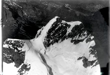 ETH-BIB-Jungfrau, Sefinental v. S. O. aus 5000 m-Inlandflüge-LBS MH01-001224