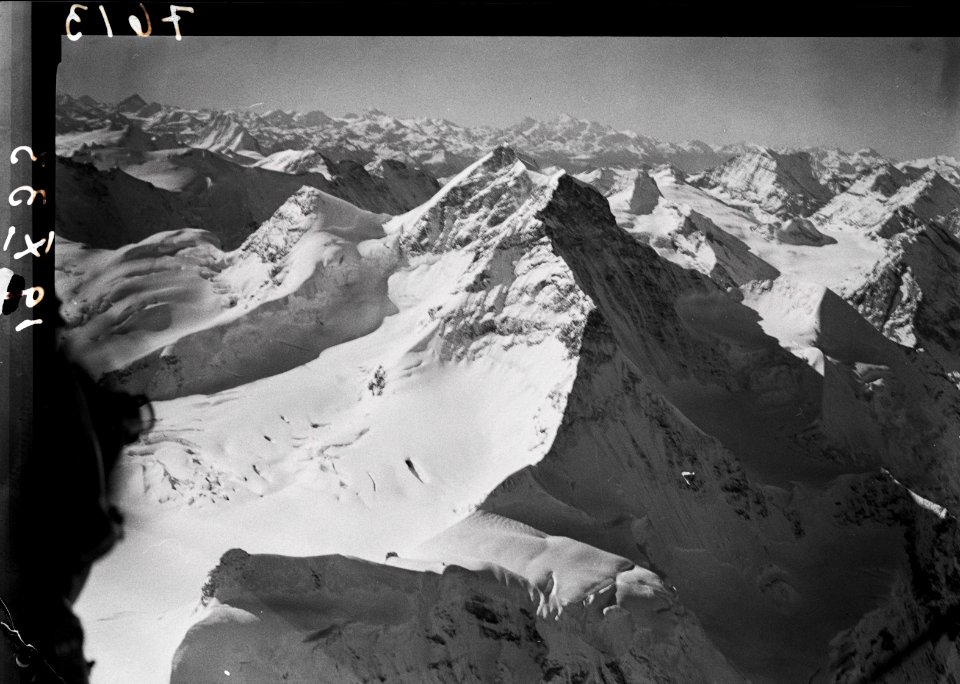 ETH-BIB-Jungfrau, Silberhorn, Walliseralpen-Inlandflüge-LBS MH01-007613