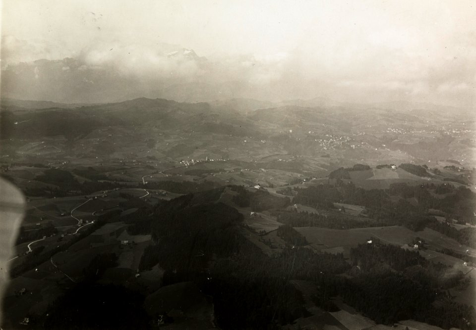 ETH-BIB-Kaien, Wald, Gäbris, Säntis v. N. aus 1200 m-Inlandflüge-LBS MH01-004227