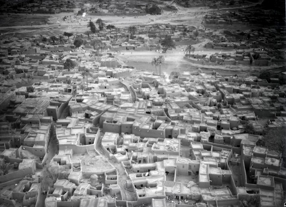 ETH-BIB-Kano-Tschadseeflug 1930-31-LBS MH02-08-0595
