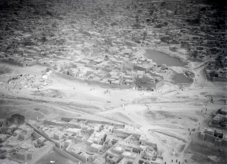 ETH-BIB-Kano-Tschadseeflug 1930-31-LBS MH02-08-0594