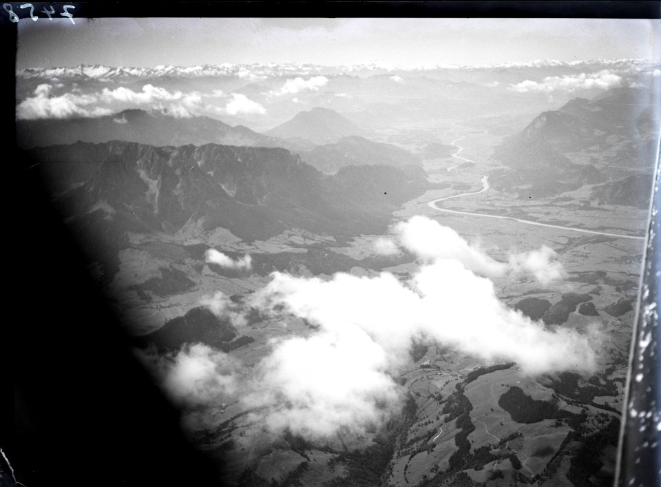 ETH-BIB-Kiefersfelden, Kufstein, Inn, Blickrichtung Süd-Ost (SE)-Inlandflüge-LBS MH01-007458
