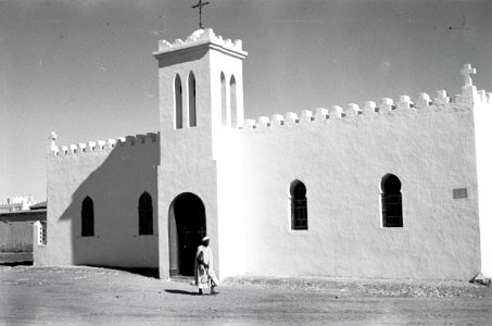 ETH-BIB-Kirche in Colomb Bechar-Nordafrikaflug 1932-LBS MH02-13-0260