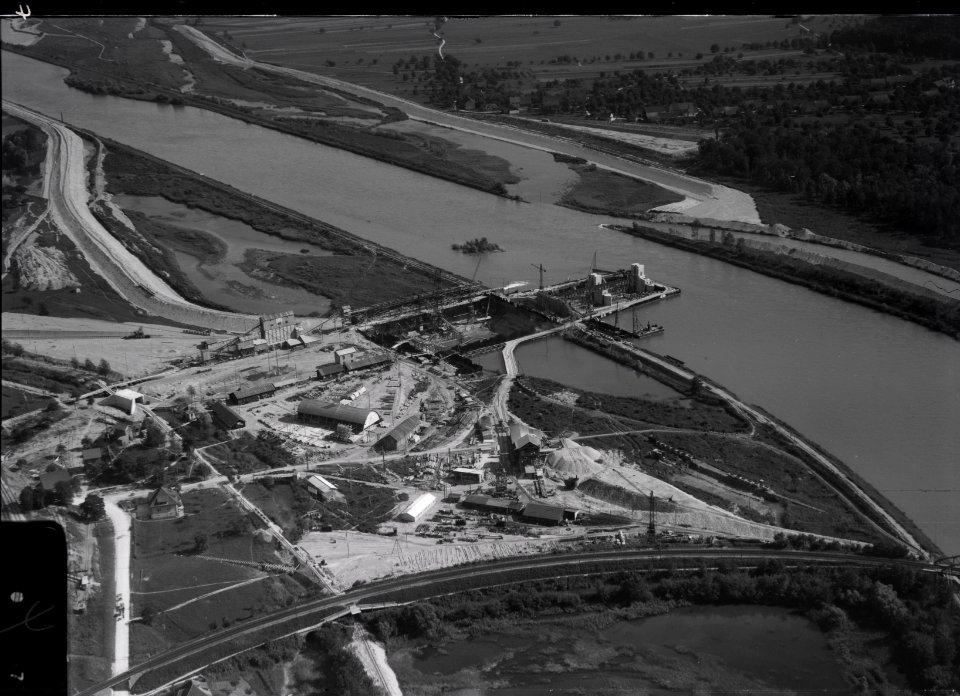 ETH-BIB-Klingnau, Kraftwerk an der Aare im Bau-Inlandflüge-LBS MH03-0467