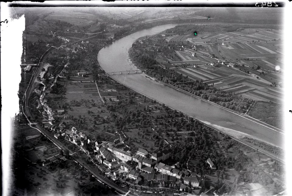 ETH-BIB-Klingnau, Döttingen aus 600 m-Inlandflüge-LBS MH01-002843
