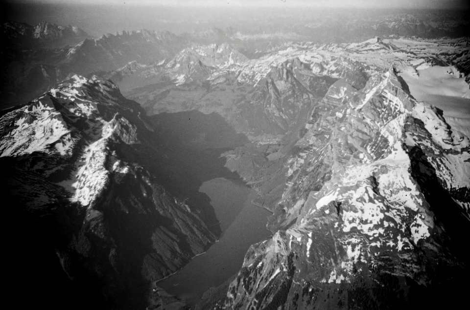 ETH-BIB-Klöntalersee, Ruchen, Glärnisch-Inlandflüge-LBS MH05-06B-17