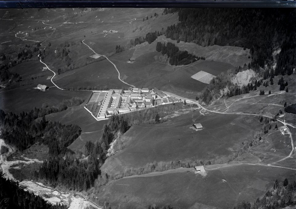 ETH-BIB-Kloster La Valsainte bei Charmey-Inlandflüge-LBS MH01-005096