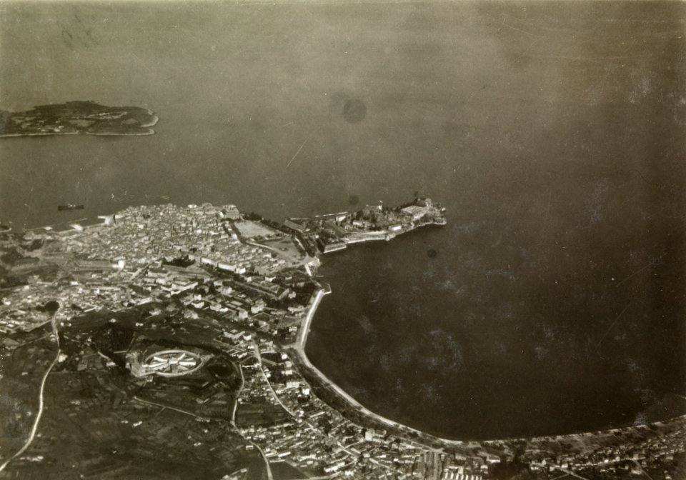 ETH-BIB-Korfu mit der Insel Vido von Süd-Westen aus 1000 m Höhe-Persienflug 1924-1925-LBS MH02-02-0003-AL-FL