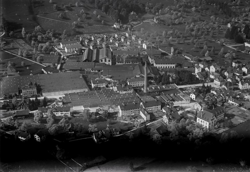ETH-BIB-Kriens, Bell Maschinenfabrik AG-Inlandflüge-LBS MH03-0496