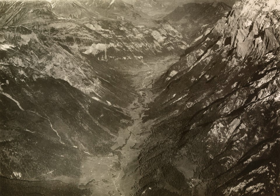 ETH-BIB-Kunkels (Tamins), Vättis v. S. S. w. aus 2200 m-Inlandflüge-LBS MH01-004941