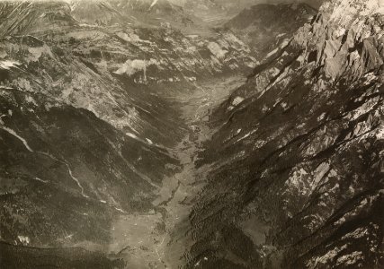 ETH-BIB-Kunkels (Tamins), Vättis v. S. S. w. aus 2200 m-Inlandflüge-LBS MH01-004941