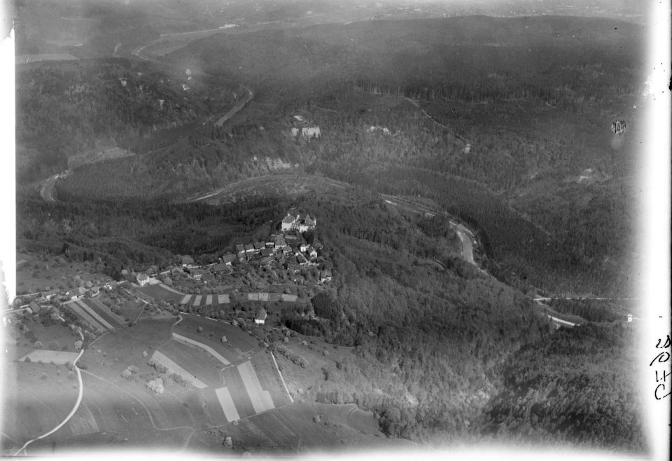 ETH-BIB-Kyburg, Schloss, Tösstal, Gamser-Inlandflüge-LBS MH01-002679