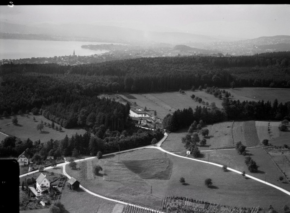 ETH-BIB-Küsnacht (ZH), Itschnach, Blick über den Rumensee-Inlandflüge-LBS MH03-0446