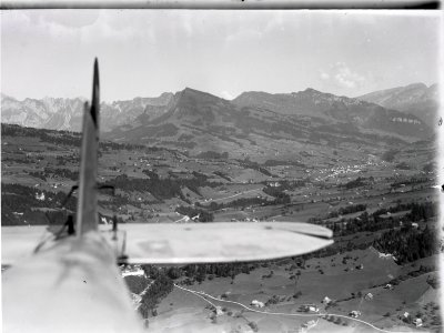 ETH-BIB-Krummenau, Neu St. Johann, Nesslau, Stockberg, Säntiskette, Churfirsten-Inlandflüge-LBS MH01-001913