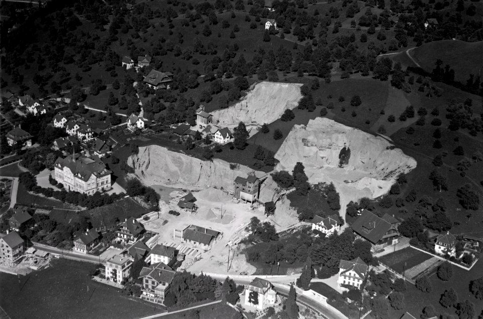 ETH-BIB-Küssnacht am Rigi, Tschümperlin Cementröhrenfabrik-Inlandflüge-LBS MH03-0490