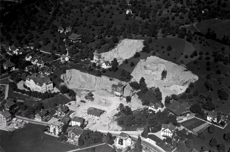 ETH-BIB-Küssnacht am Rigi, Tschümperlin Cementröhrenfabrik-Inlandflüge-LBS MH03-0490