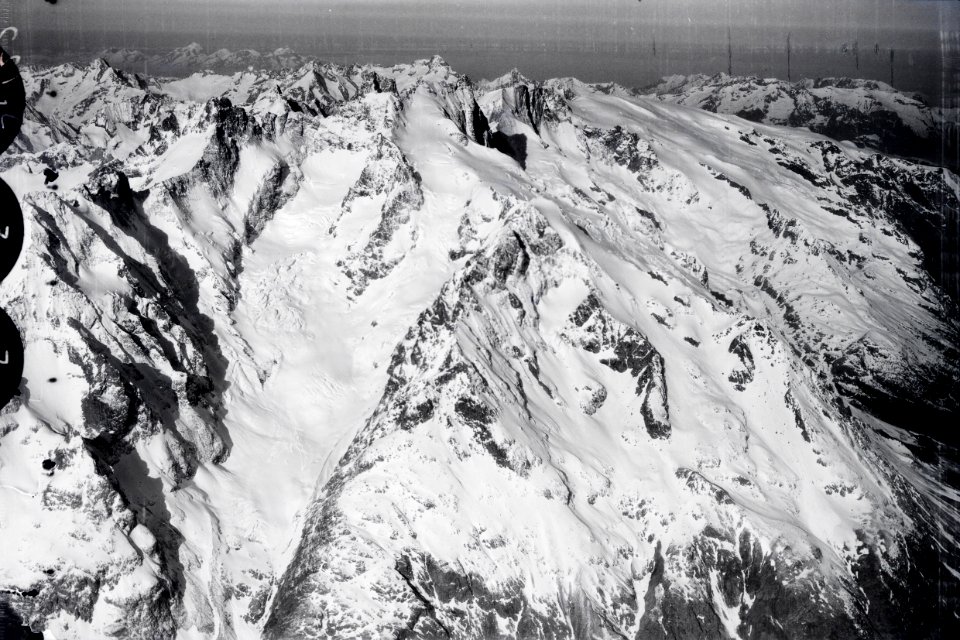 ETH-BIB-La Meije mit Glacier de l'Homme von N. aus 4800 m Höhe-Mittelmeerflug 1928-LBS MH02-05-0122