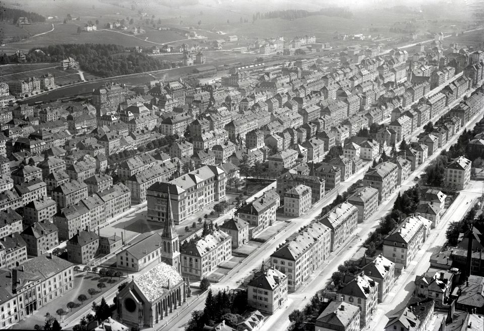 ETH-BIB-La Chaux-de-Fonds aus 100 m-Inlandflüge-LBS MH01-004658