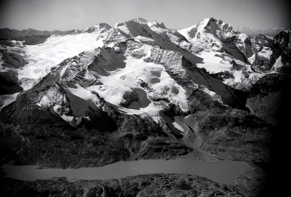 ETH-BIB-Lago Bianco, Piz Cambrena, Piz Palü, Piz Bernina-Inlandflüge-LBS MH05-58-29