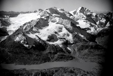 ETH-BIB-Lago Bianco, Piz Cambrena, Piz Palü, Piz Bernina-Inlandflüge-LBS MH05-58-29
