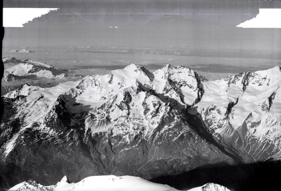 ETH-BIB-Lagginhorn, Fletschhorn v. W. aus 4500 m-Inlandflüge-LBS MH01-005694