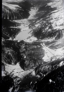 ETH-BIB-Laret (Samnaun), Wolfgang, Davoser See, Davos-Inlandflüge-LBS MH01-005058