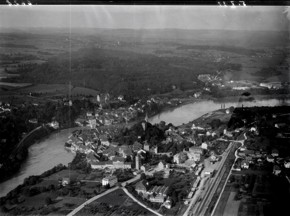 ETH-BIB-Laufenburg aus 300 m-Inlandflüge-LBS MH01-006628