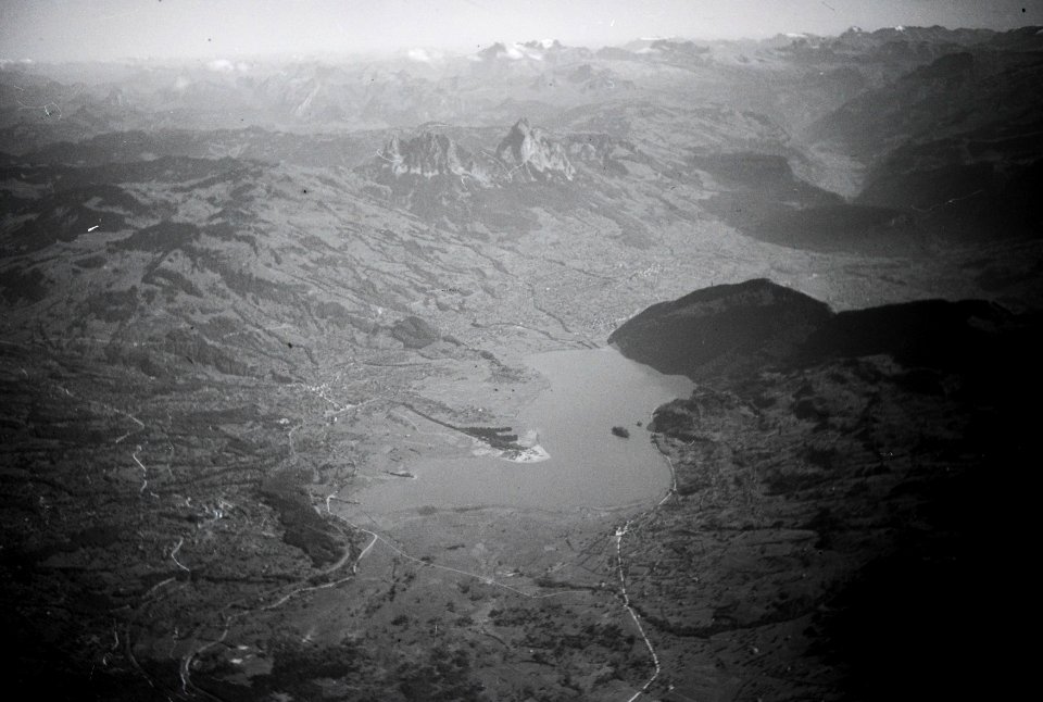 ETH-BIB-Lauerzersee-Inlandflüge-LBS MH05-13-05