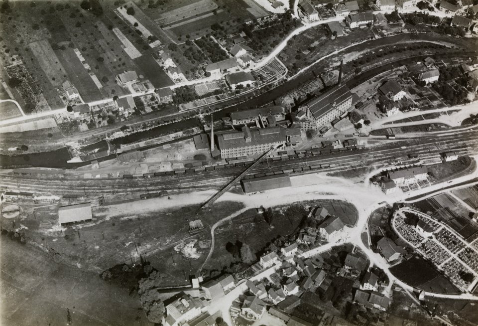 ETH-BIB-Laufen, Fabrik-Inlandflüge-LBS MH03-1395