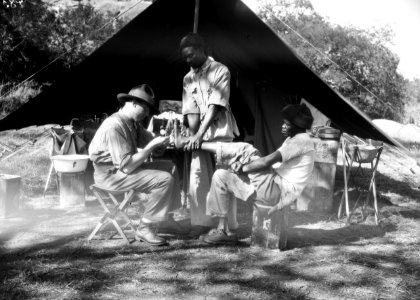 ETH-BIB-Lazarett des Camp Serengeti-Kilimanjaroflug 1929-30-LBS MH02-07-0483