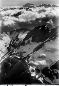 ETH-BIB-Le Pleureur, Grand Combin, Mont Blanc v. O. aus 4300 m-Inlandflüge-LBS MH01-002123