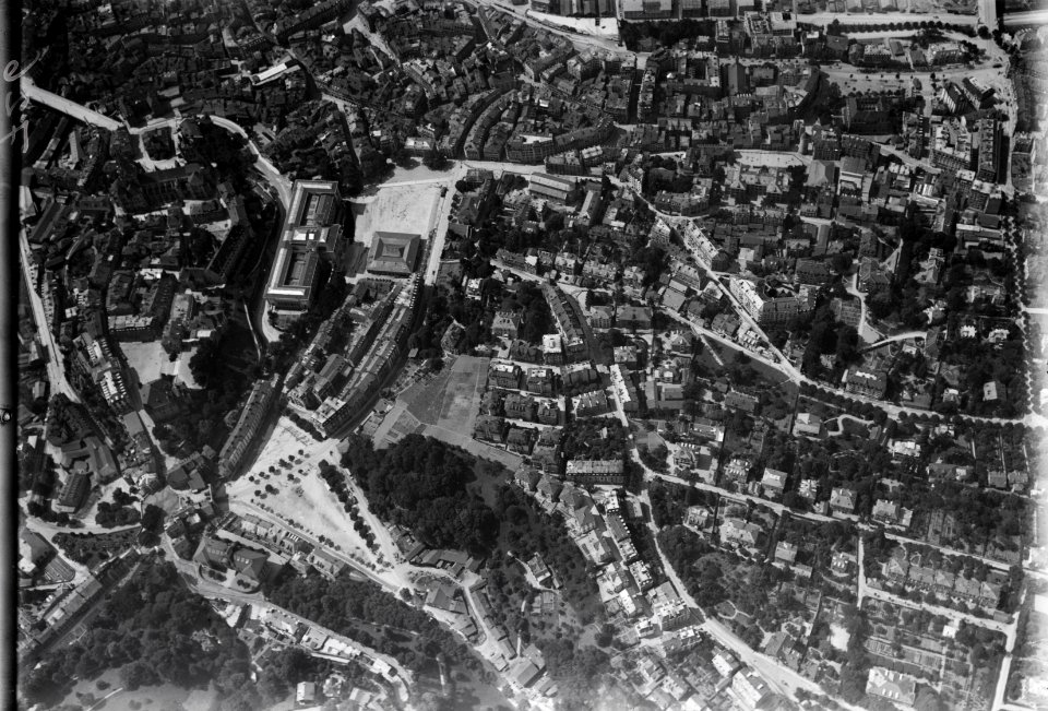 ETH-BIB-Lausanne-Zentrum v. N. aus 400 m-Inlandflüge-LBS MH01-000726