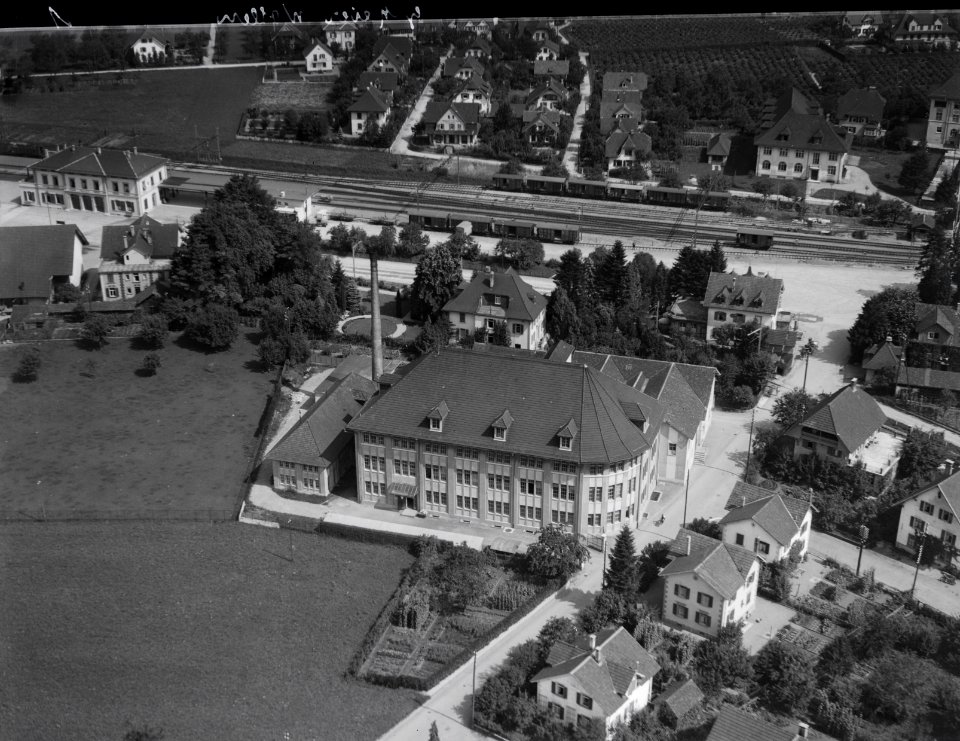 ETH-BIB-Lenzburg, Langenbach AG Verpackungshersteller-Inlandflüge-LBS MH03-0507