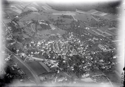 ETH-BIB-Lenzburg aus 500 m-Inlandflüge-LBS MH01-002914