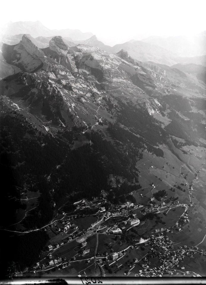 ETH-BIB-Leysin, Tour d'Aï, Tour de Mayen v. S. aus 3000 m-Inlandflüge-LBS MH01-002021