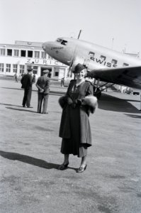 ETH-BIB-Liane Haid vor DC-2-Inlandflüge-LBS MH05-35-19