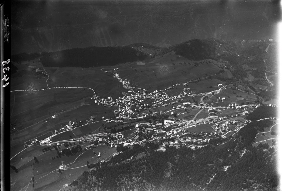 ETH-BIB-Leysin v. N. aus 2500 m-Inlandflüge-LBS MH01-001438