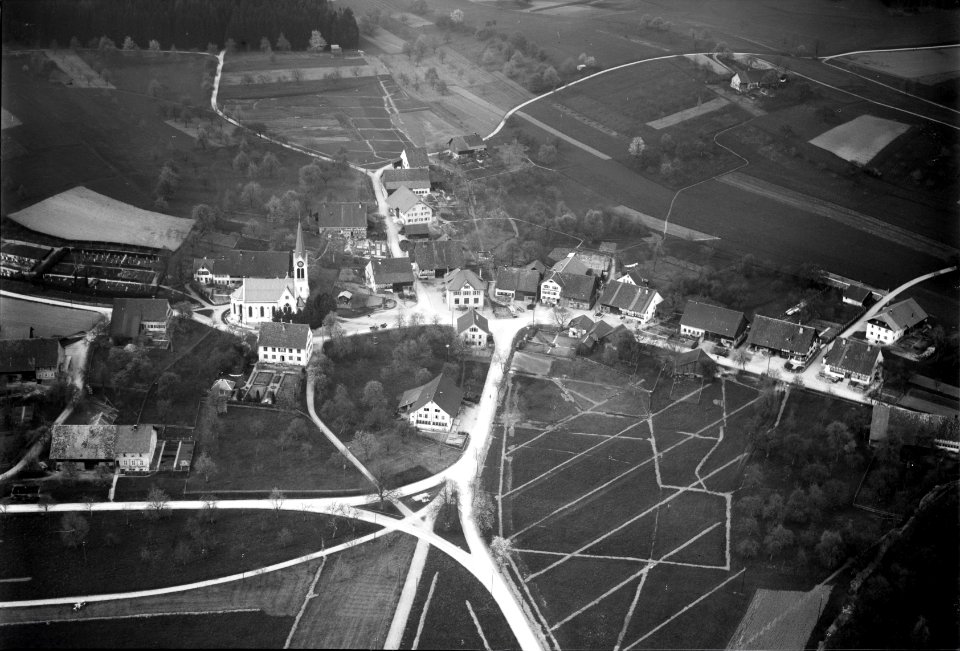 ETH-BIB-Lindau aus 200 m-Inlandflüge-LBS MH01-004620