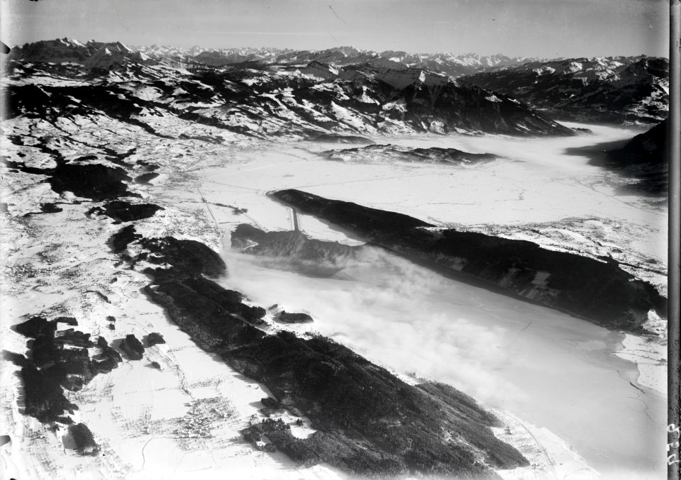 ETH-BIB-Linthebene mit Säntis v. N. W. aus 2500 m-Inlandflüge-LBS MH01-000259