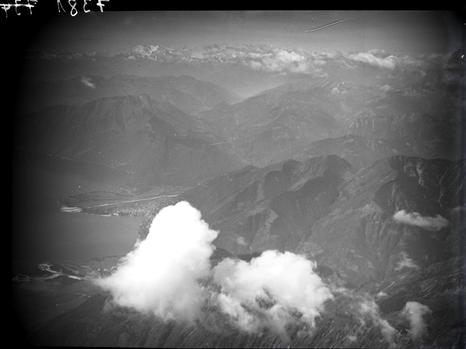 ETH-BIB-Locarno, Ascona, Lago Maggiore-Inlandflüge-LBS MH01-007381