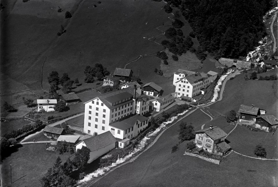 ETH-BIB-Luchsingen, Spinnerei und Weberei Jenny-Inlandflüge-LBS MH03-0521