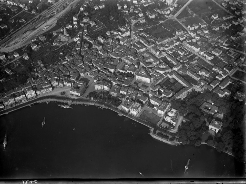 ETH-BIB-Lugano, Dampfschiff v. S. W. aus 500 m-Inlandflüge-LBS MH01-001340