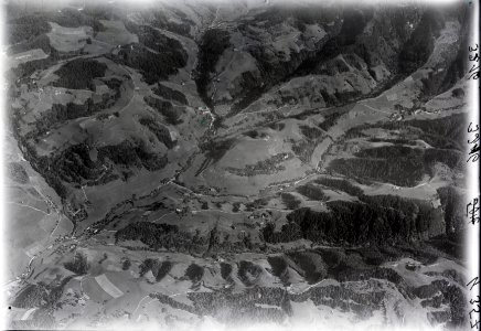 ETH-BIB-Luthern Bad, Chrutzi, Enzi v. N. aus 3000 m-Inlandflüge-LBS MH01-003216