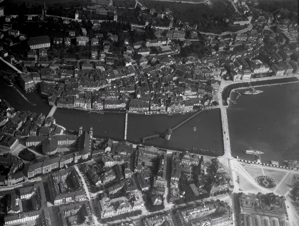 ETH-BIB-Luzern, Kapellbrücke v. O. aus 500 m-Inlandflüge-LBS MH01-000239
