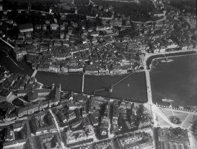 ETH-BIB-Luzern, Kapellbrücke v. O. aus 500 m-Inlandflüge-LBS MH01-000239