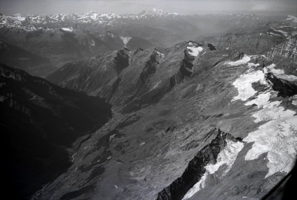 ETH-BIB-Lötschental-Inlandflüge-LBS MH05-21-32