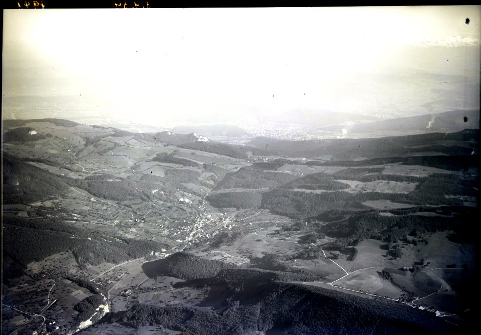 ETH-BIB-Läufelfingen, Hauenstein, Olten, Urneralpen v. N. aus 1500 m-Inlandflüge-LBS MH01-007941