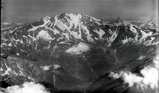 ETH-BIB-Macugnaga, Pizzo Bianco, Monte Rosa, Matterhorn-Inlandflüge-LBS MH01-002042